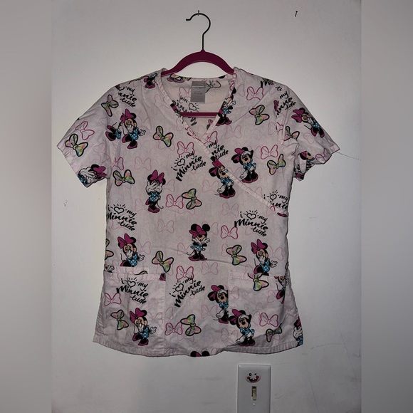 Scrub top - Picture 1 of 2